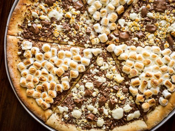 Max Brenner NYC signature dishes Brenner Burger
Cinnamon Apple & White Chocolate Truffle French Toast
Chocolate Pizza
